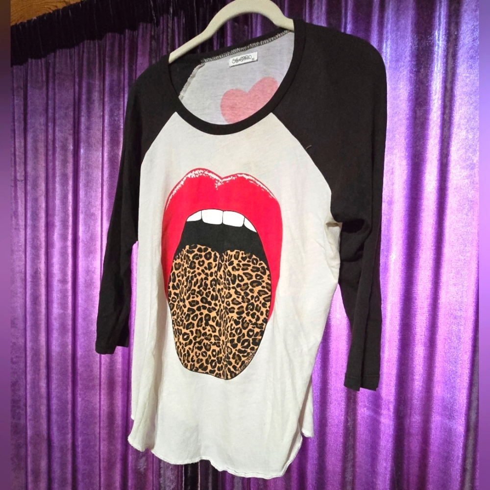 Cotton Black and White Raglan Tee with Red Lips and Leopard Print